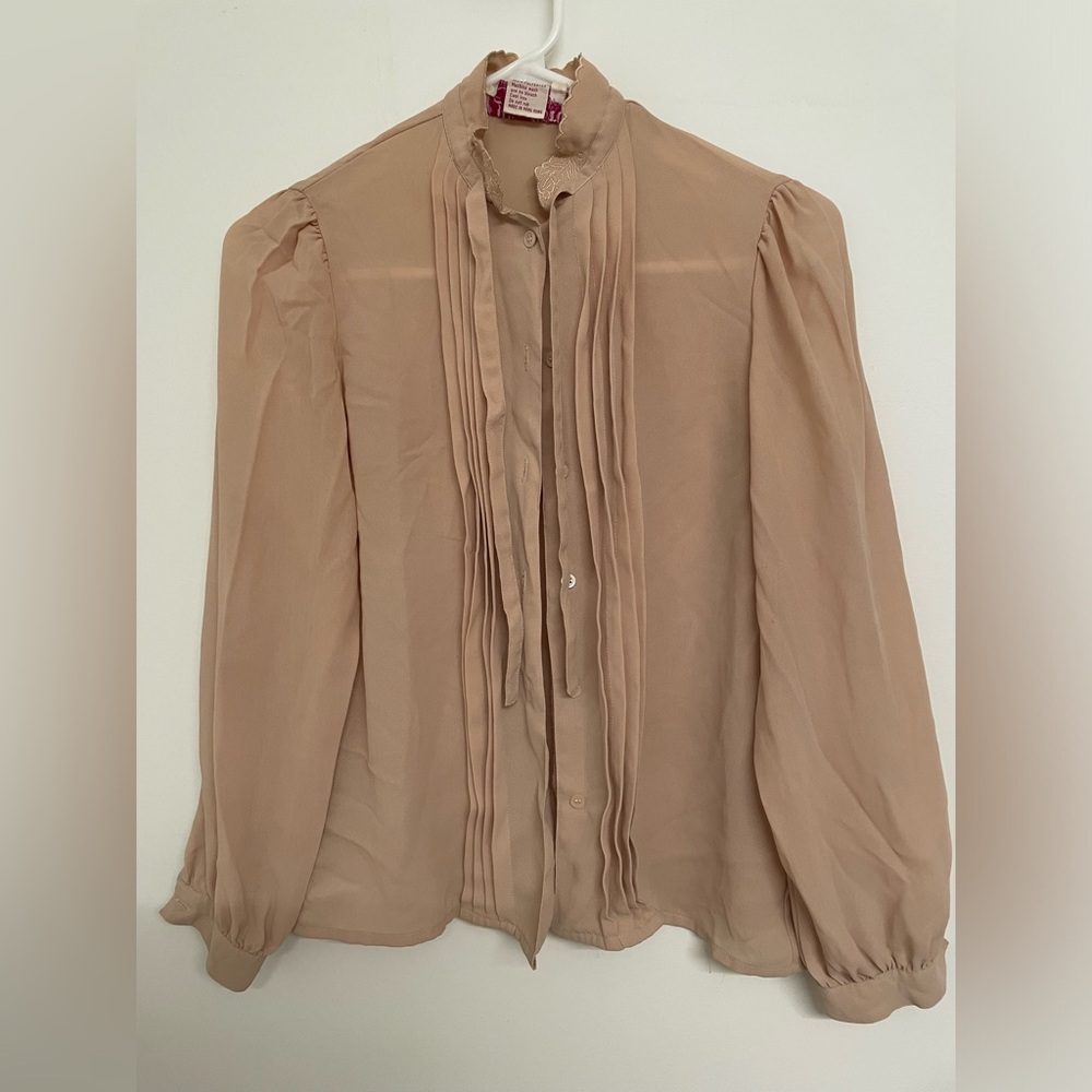 Miss Orly Vintage Beige Blouse
